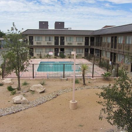 Howard Johnson By Wyndham Odessa Tx ภายนอก รูปภาพ