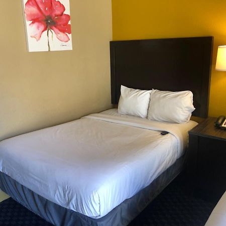 Howard Johnson By Wyndham Odessa Tx ภายนอก รูปภาพ