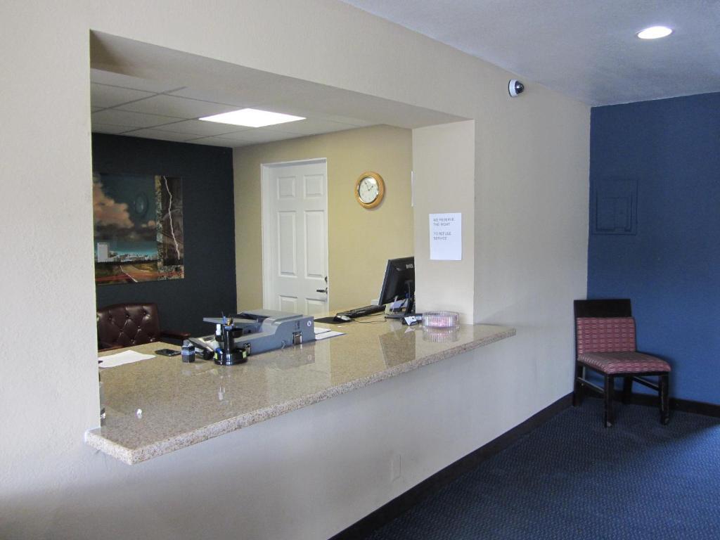 Howard Johnson By Wyndham Odessa Tx ภายนอก รูปภาพ