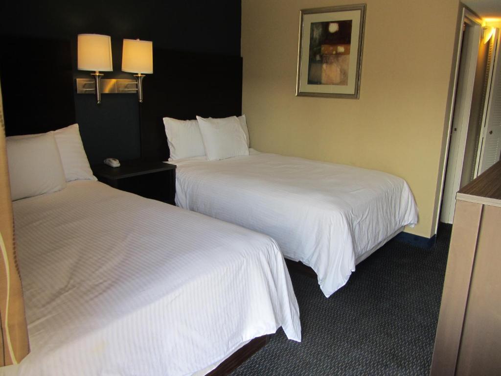 Howard Johnson By Wyndham Odessa Tx ภายนอก รูปภาพ