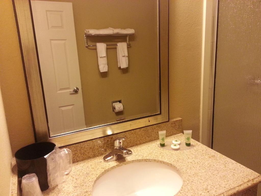 Howard Johnson By Wyndham Odessa Tx ห้อง รูปภาพ