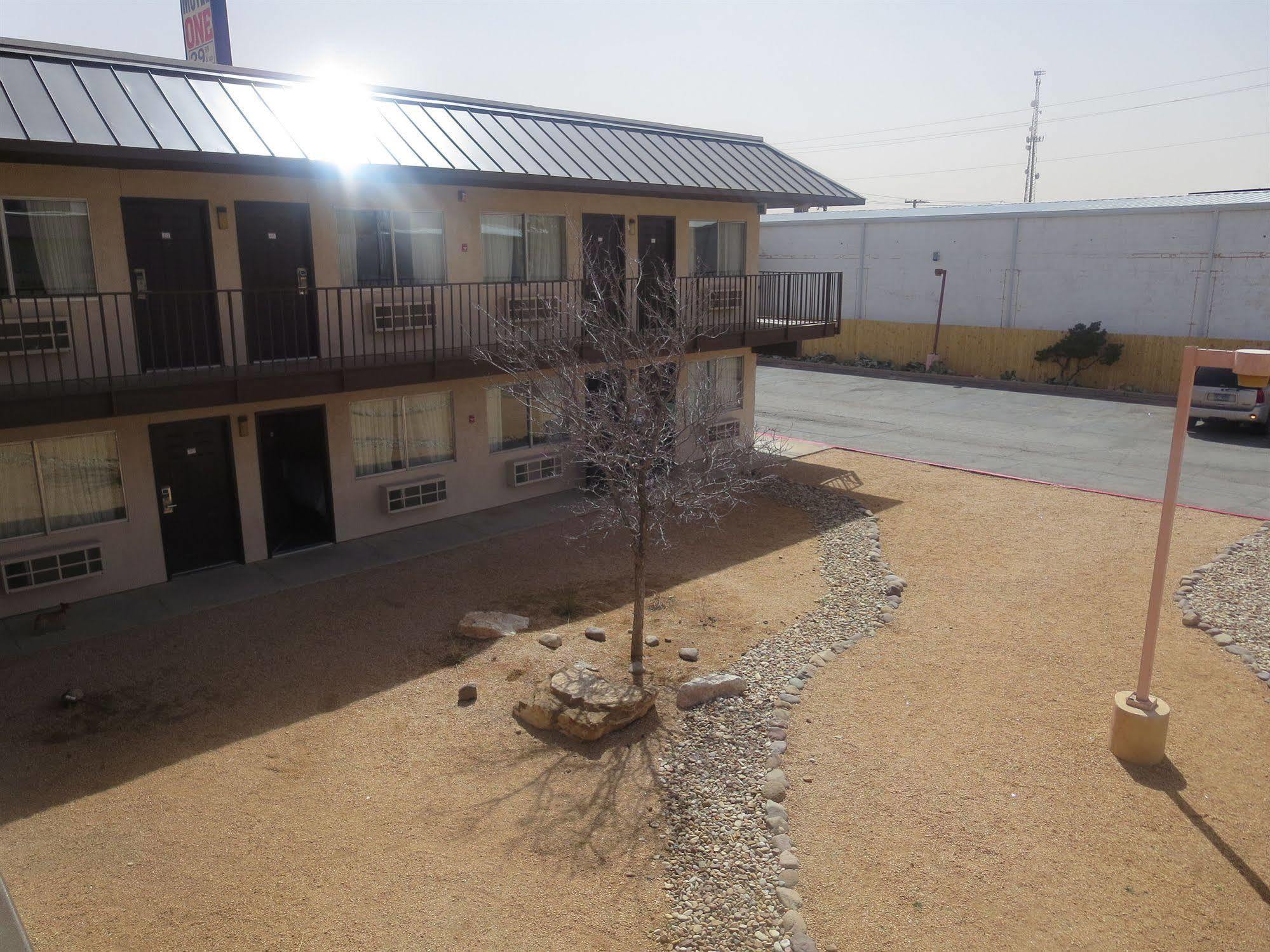 Howard Johnson By Wyndham Odessa Tx ภายนอก รูปภาพ