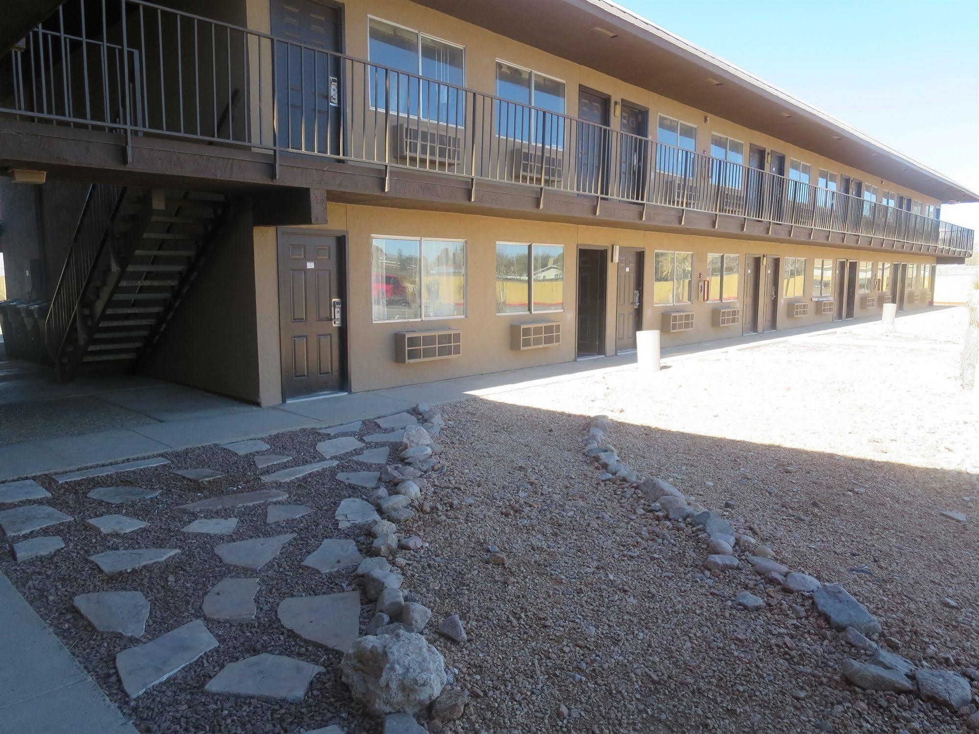 Howard Johnson By Wyndham Odessa Tx ภายนอก รูปภาพ