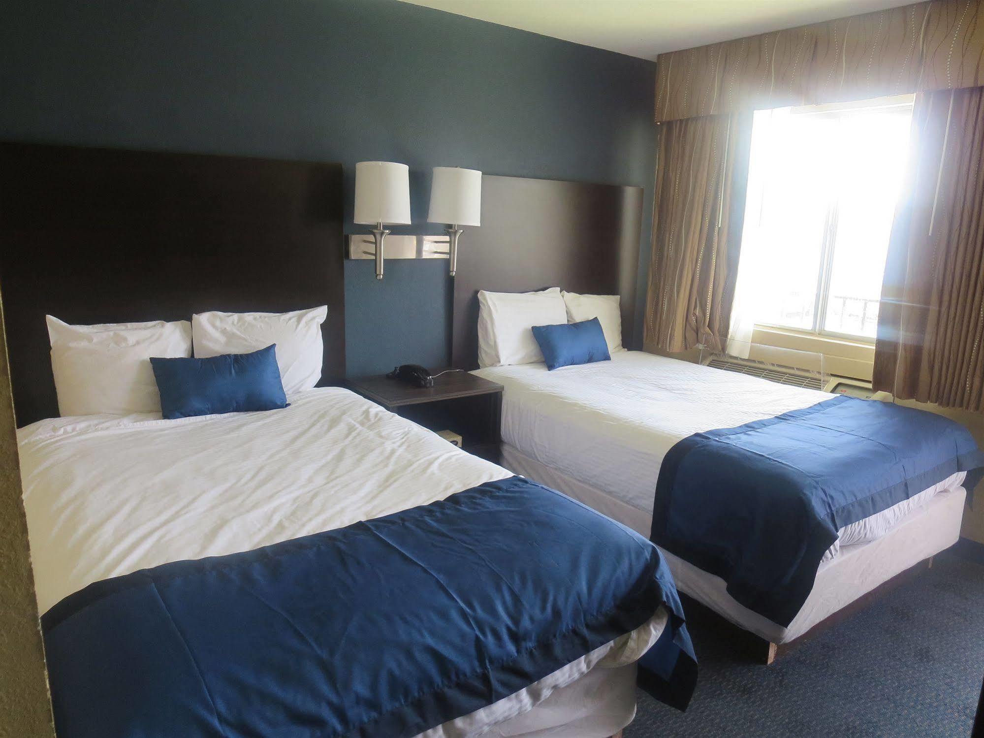 Howard Johnson By Wyndham Odessa Tx ภายนอก รูปภาพ
