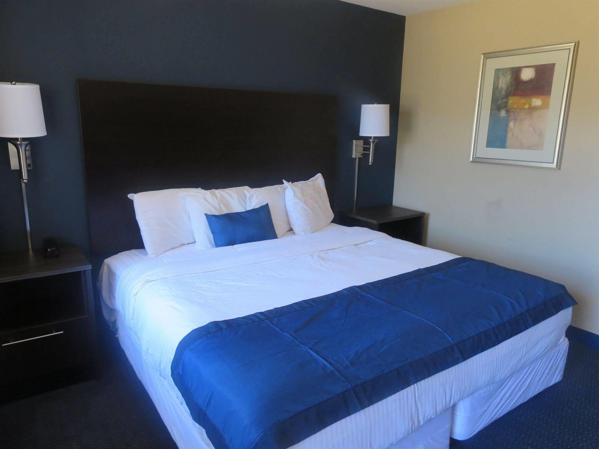 Howard Johnson By Wyndham Odessa Tx ภายนอก รูปภาพ